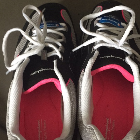 Sneakers - Picture 2 of 3